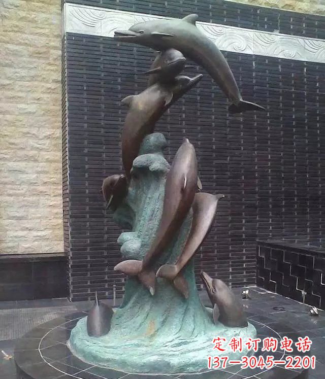 甘肃铜雕海豚:艺术与精美结合