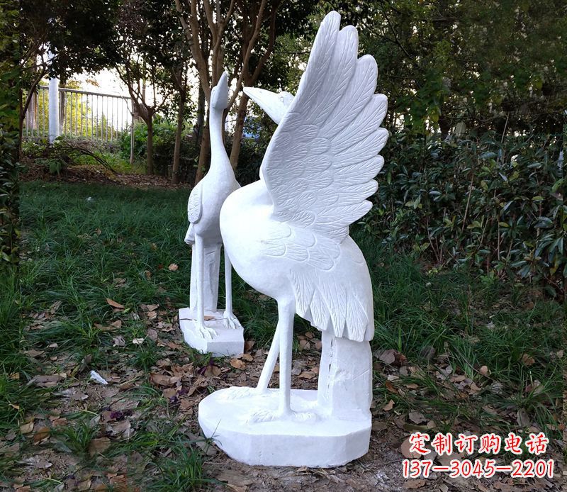 甘肃艺术级典雅的丹顶鹤雕塑