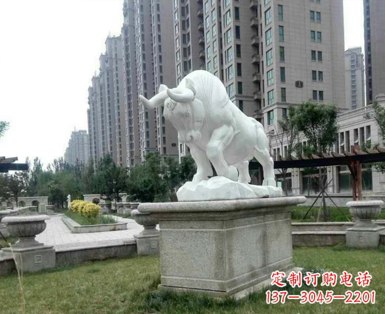 甘肃献给社区的精美石雕动物