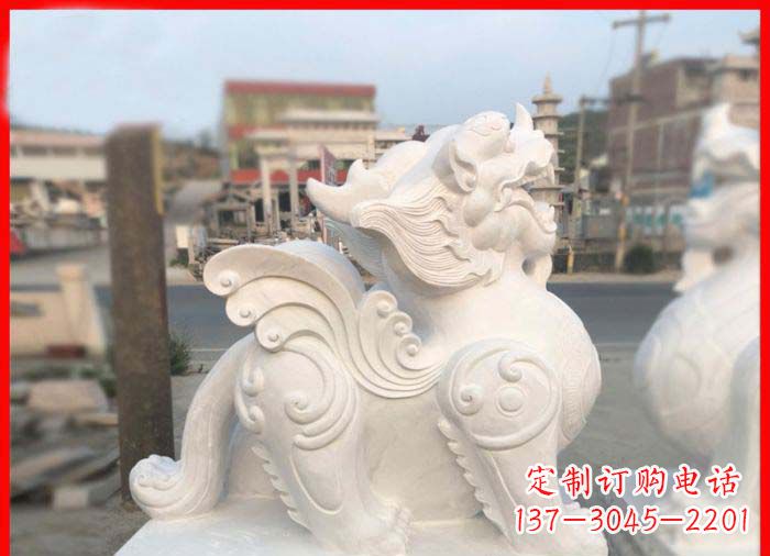 甘肃中领雕塑:精美汉白玉貔貅门口招财石雕