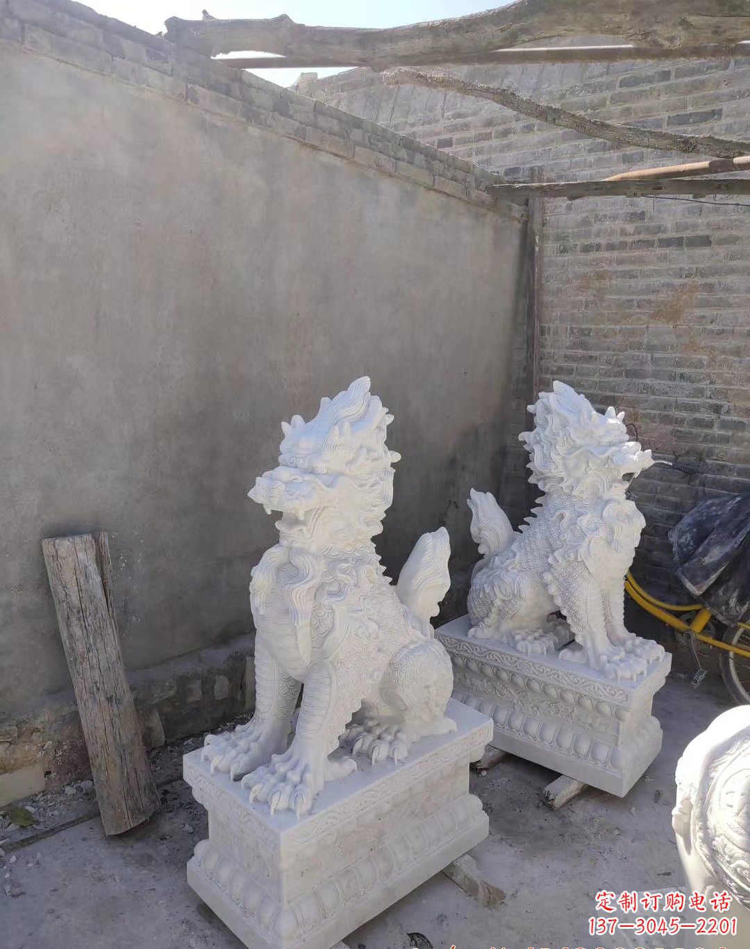 甘肃汉白玉麒麟雕塑