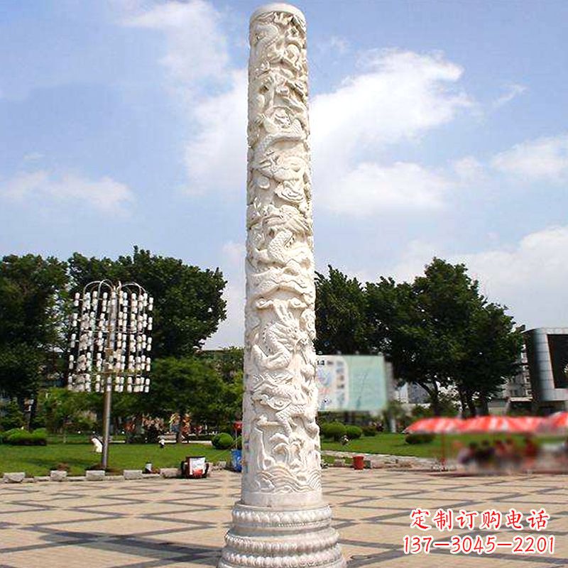 甘肃汉白玉石雕刻龙柱是由中国领雕塑厂家定制的…