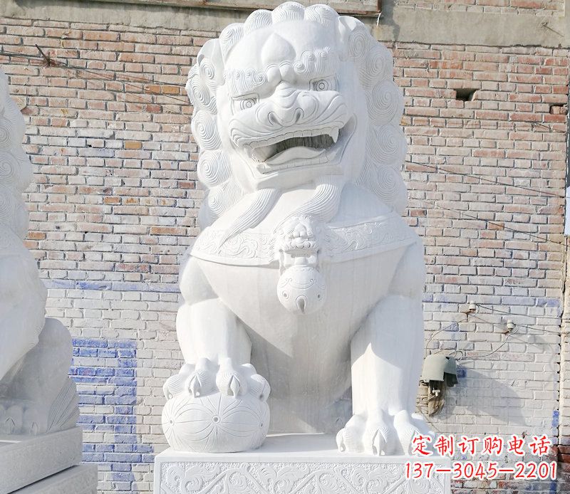 甘肃正宗汉白玉狮子门墩雕塑