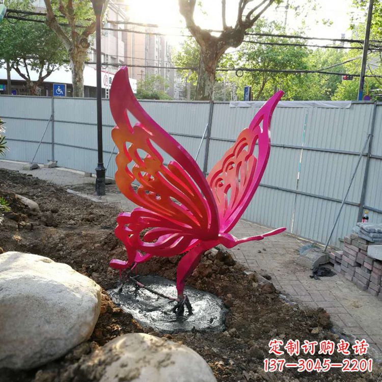 甘肃红色不锈钢蝴蝶园林摆件