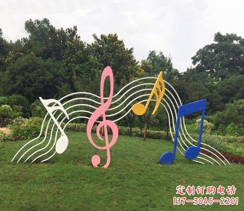 甘肃领雕塑:外观精美的不锈钢音符雕塑