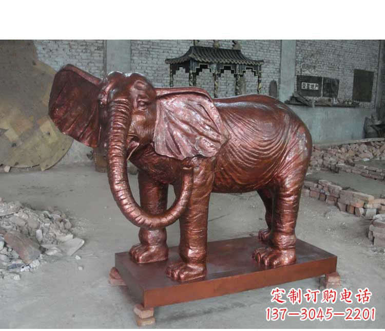 甘肃艺术展现——户外大象铜雕塑