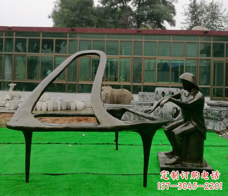 甘肃精美钢琴雕塑,完美结合实用性与艺术美感