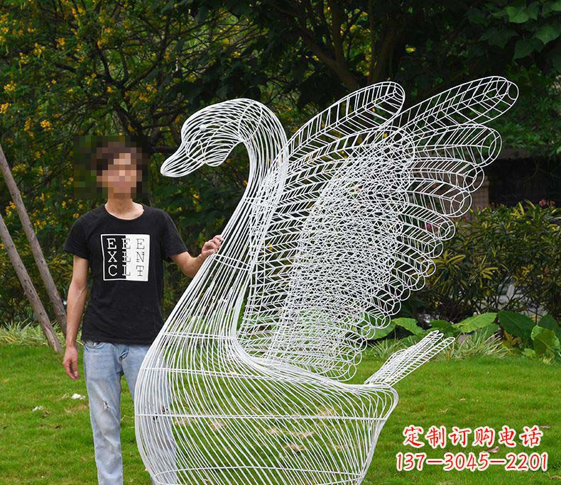 甘肃艺术精灵——户外不锈钢天鹅雕塑