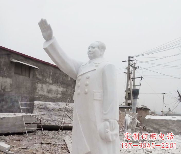 甘肃为毛泽东伟人石雕制作一尊永恒的雕塑