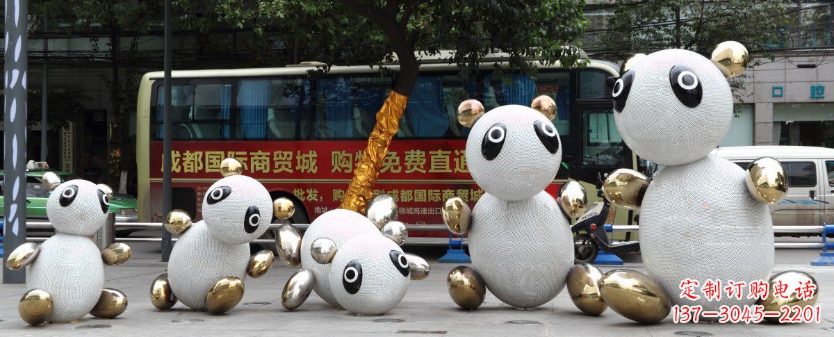 甘肃中领雕塑:优雅的不锈钢抽象熊猫雕塑