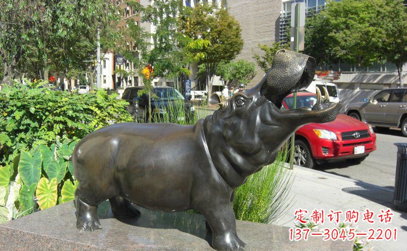 甘肃街边河马景观铜雕