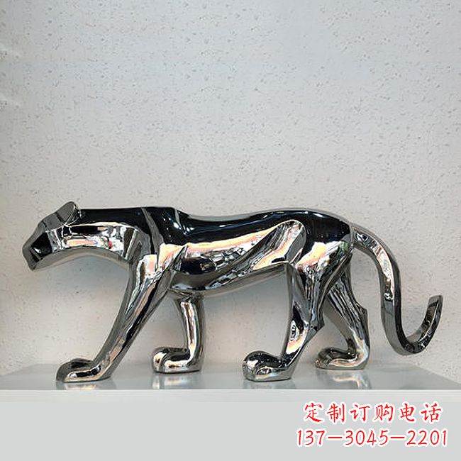 甘肃杰出的不锈钢金钱豹雕塑
