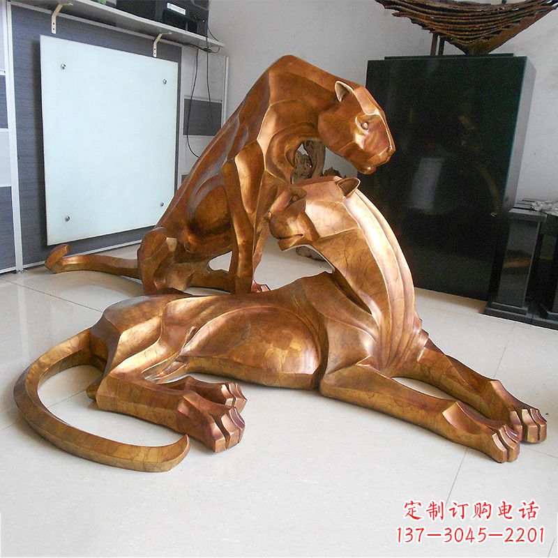 甘肃草坪广场商场十二生肖铜雕豹塑