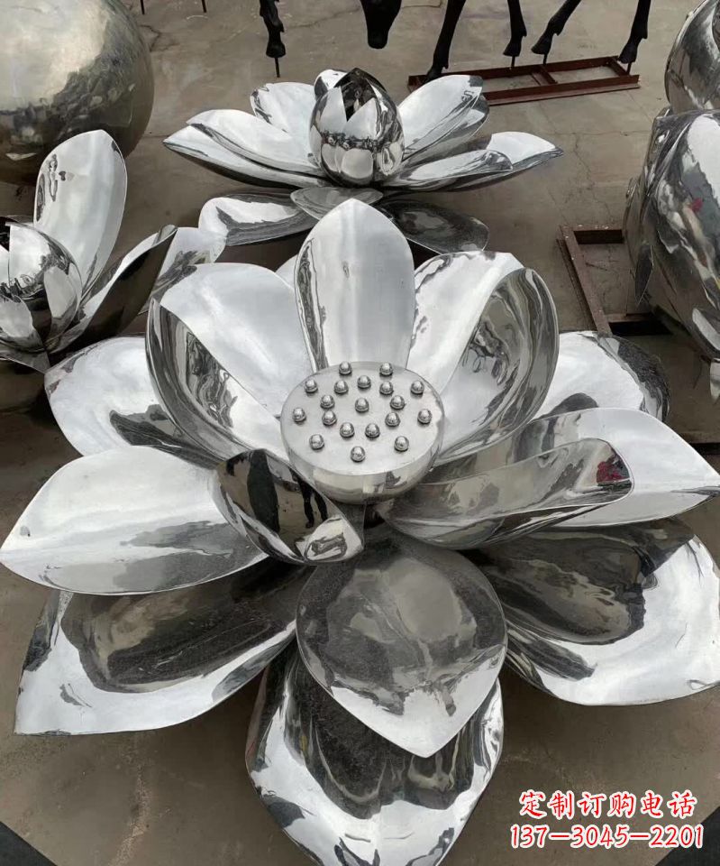 甘肃精美不锈钢荷花雕塑,点亮你的家园
