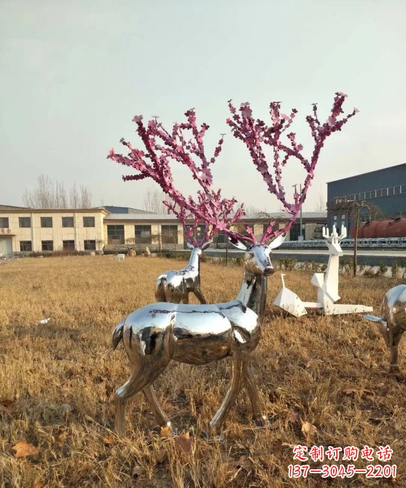 甘肃镜面不锈钢梅花鹿雕塑,一款极致的雕塑体验