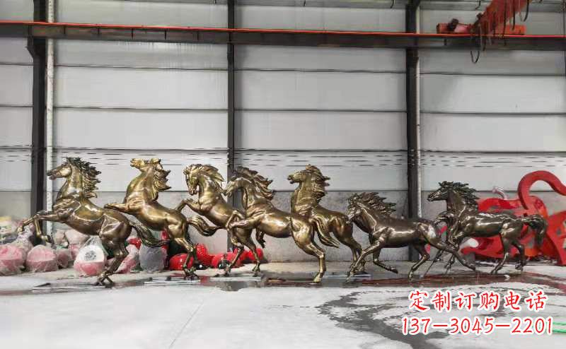 甘肃骏马奔腾玻璃钢动物雕塑户外摆件