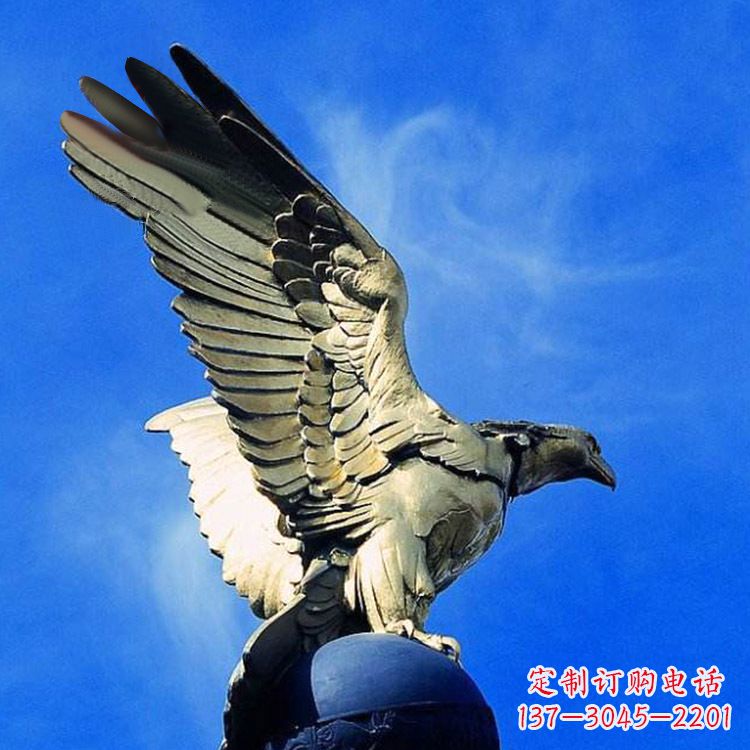 甘肃老鹰玻璃钢仿铜雕塑