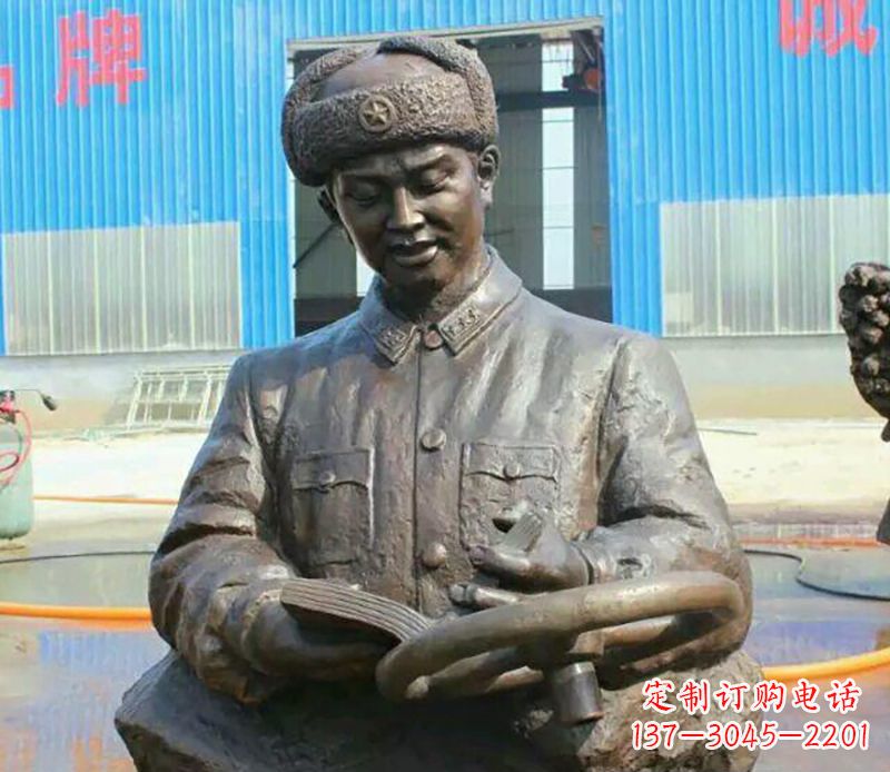 甘肃雷锋看书校园名人铜雕