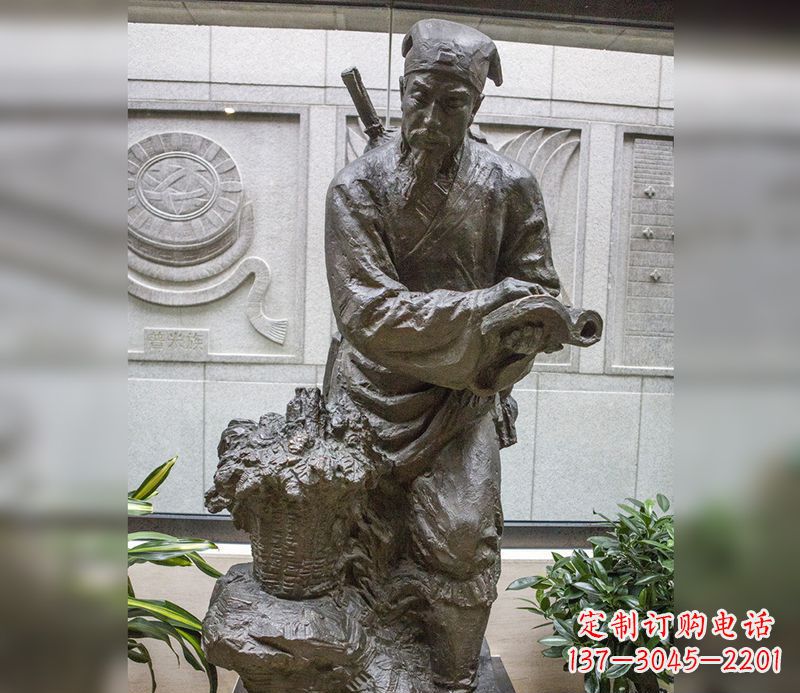 甘肃中领雕塑自主研发了高雅李时珍铜雕,它以历…