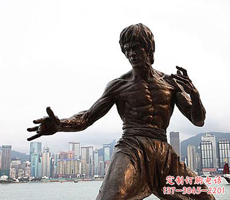甘肃李小龙铜雕,为您展现明星的精彩!
