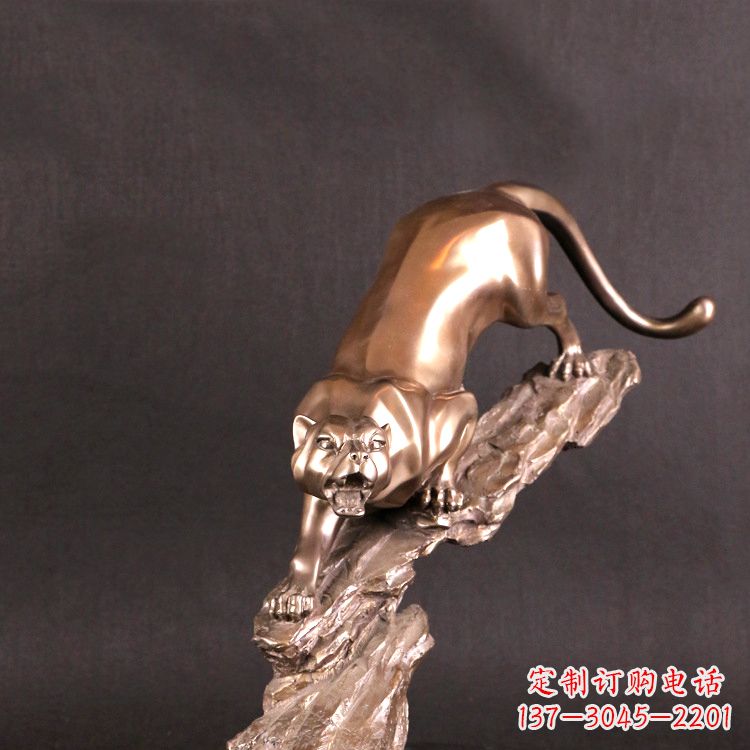 甘肃猎豹玻璃钢雕塑——高级定制精美雕塑