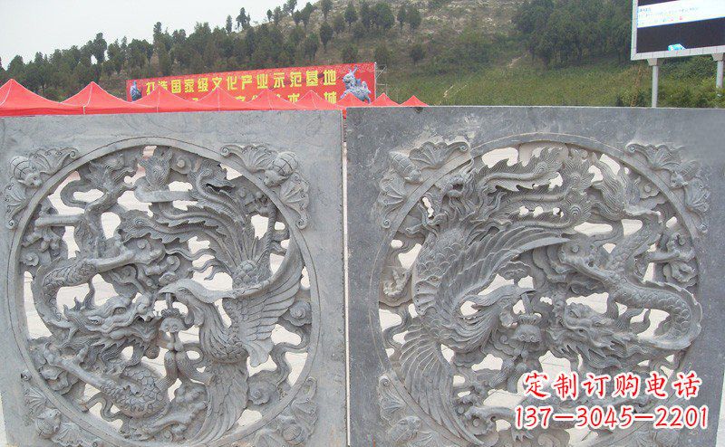 甘肃龙凤呈祥公园景观石浮雕