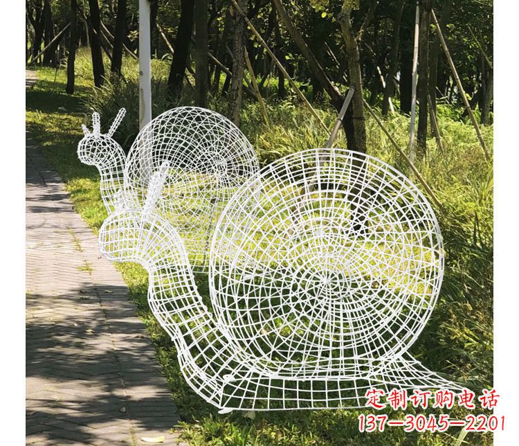 甘肃精致镂空不锈钢蜗牛雕塑