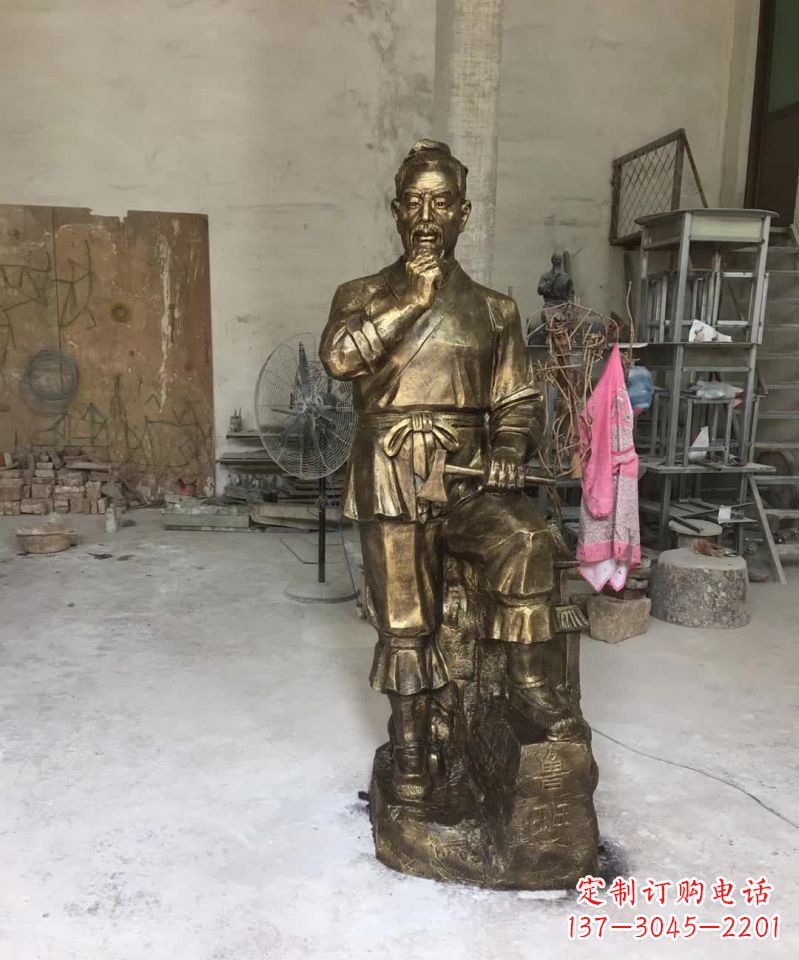 甘肃精美鲁班古代人物雕塑