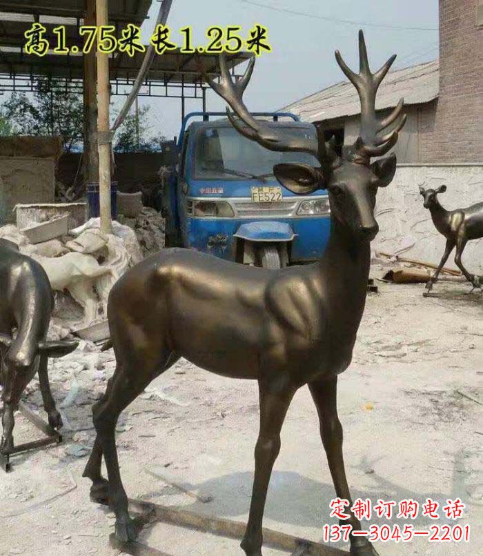 甘肃艺术精美,高品质鹿铜雕塑