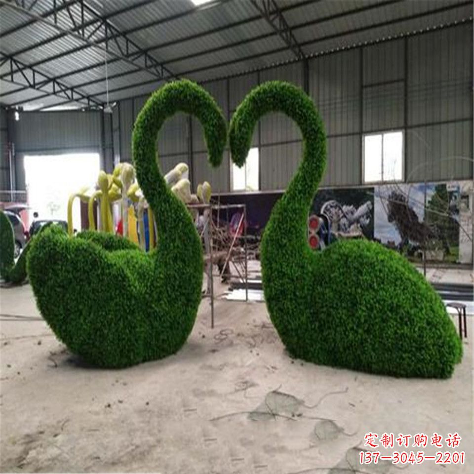 甘肃绿植抽象特制天鹅雕塑
