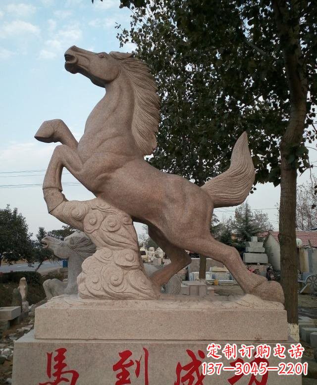 甘肃精美细腻的马到成功石雕塑