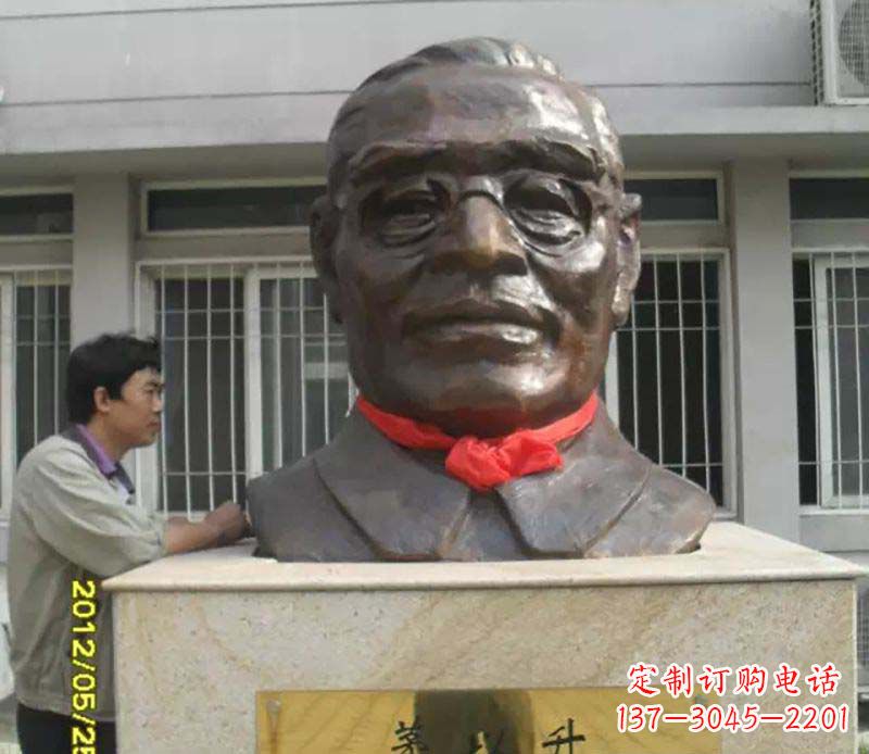 甘肃领雕塑:打造精致头像铜雕