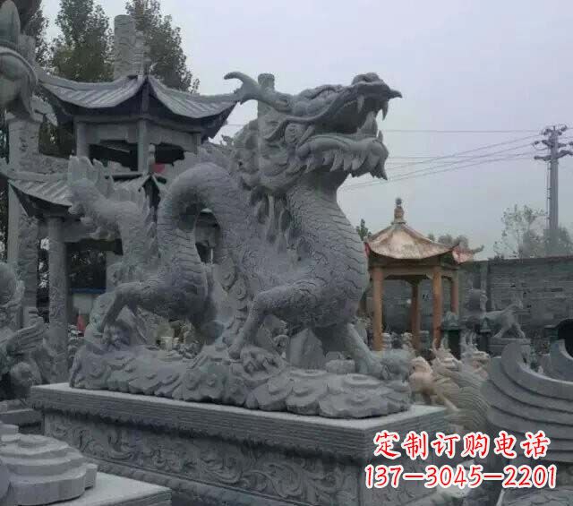 甘肃门口青石龙石雕