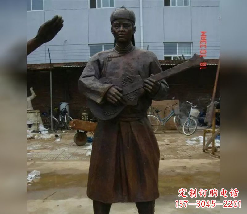 甘肃蒙古族男人演奏公园人物铜雕