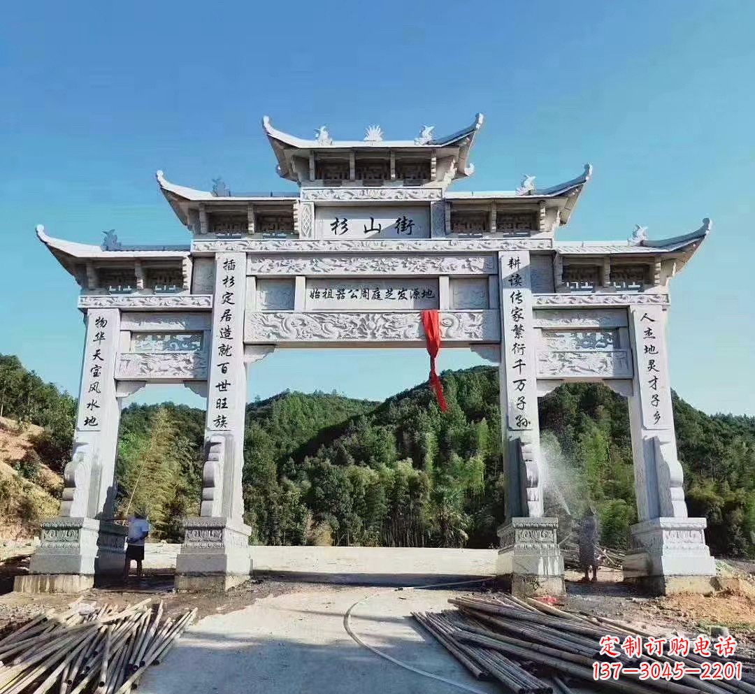 甘肃中领雕塑:精美牌坊雕塑