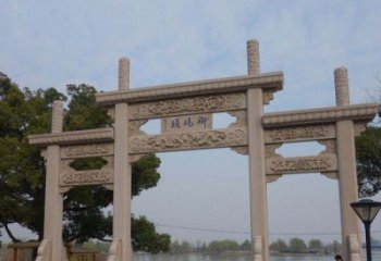 甘肃景区三门古典牌坊石雕