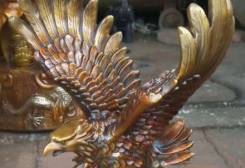 甘肃雕塑精灵：翱翔于天际的老鹰雕塑