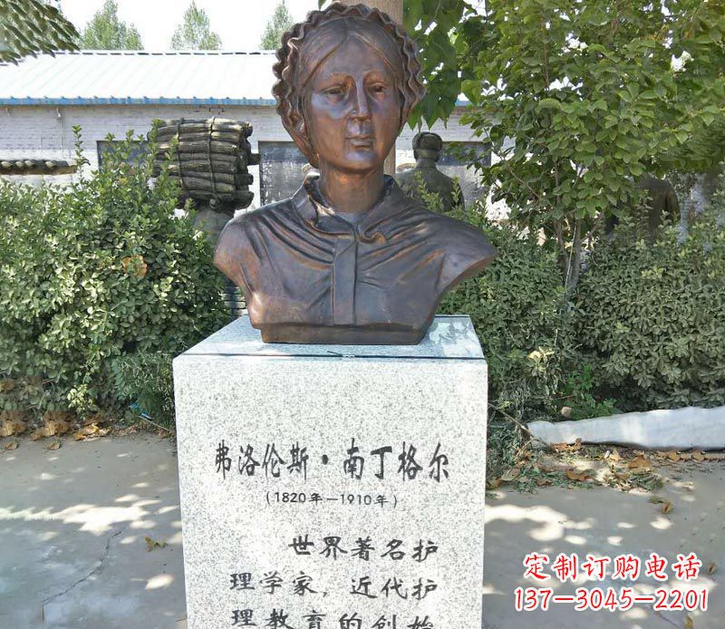 甘肃贴近历史的精致南丁格尔铜雕