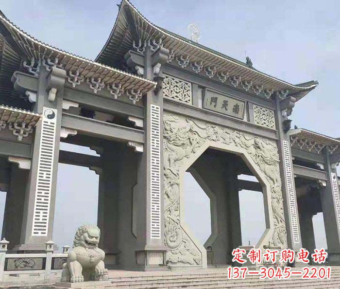 甘肃南天门牌坊石雕,工艺精美,精雕细琢
