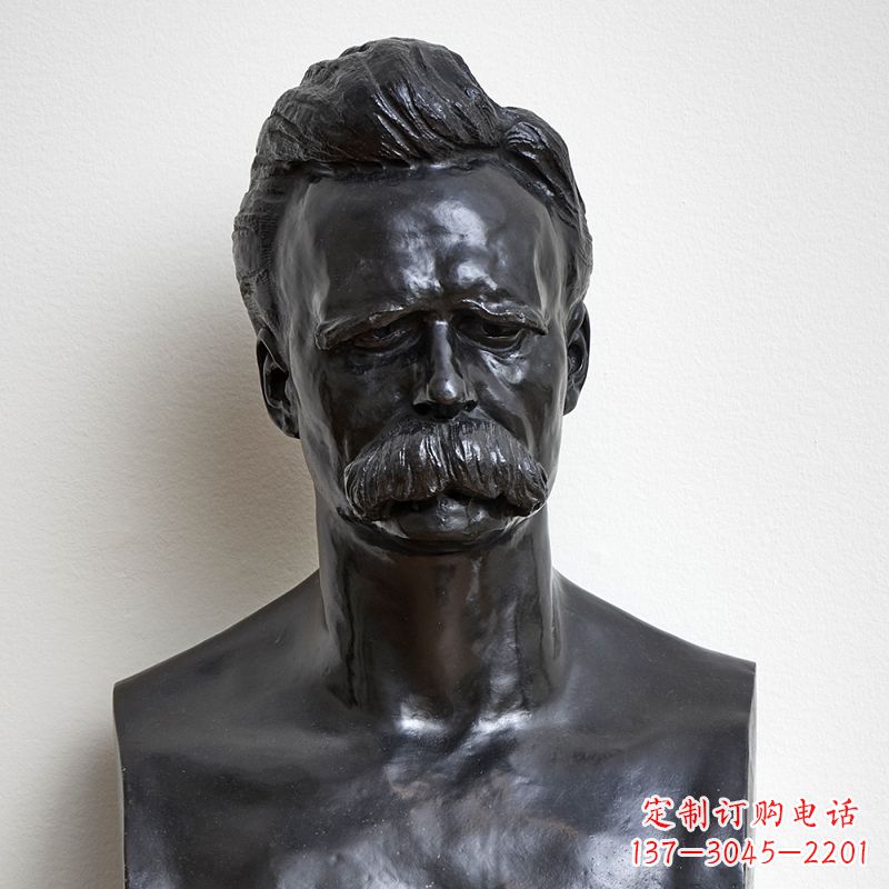 甘肃尼采石雕头像,独特而华丽