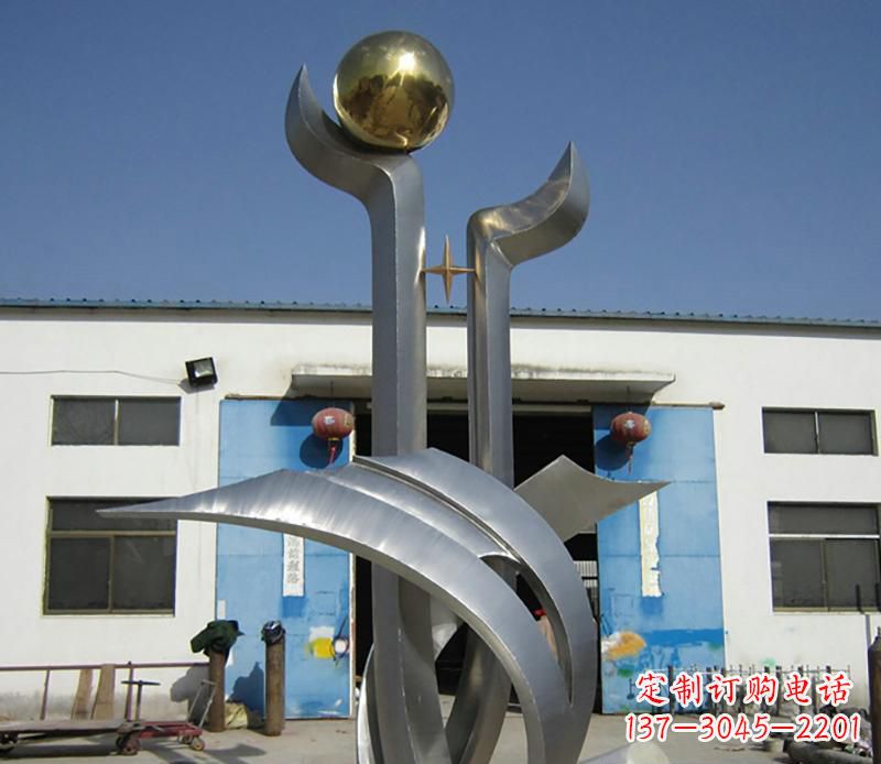 甘肃中领雕塑:不锈钢树叶雕塑,精美绝伦
