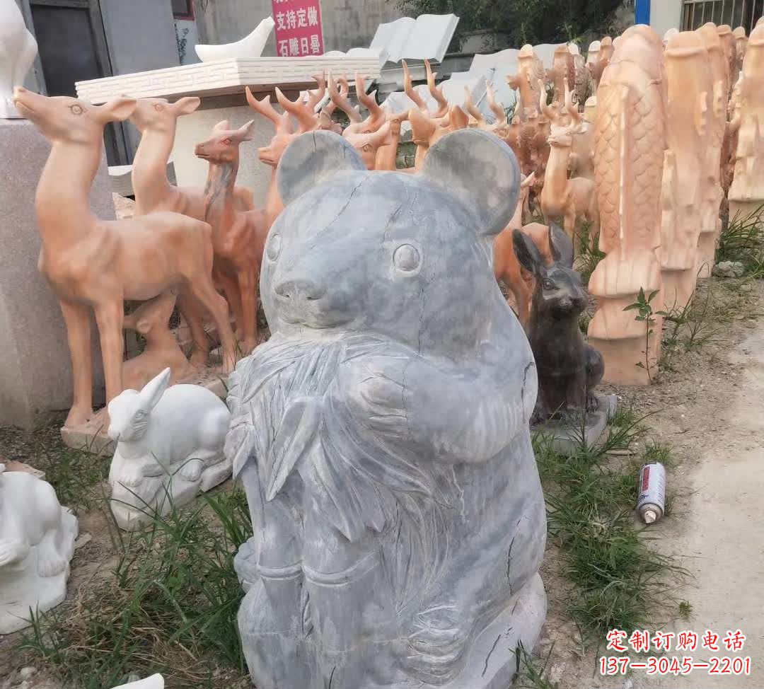 甘肃青石熊猫雕塑,传承古典文化