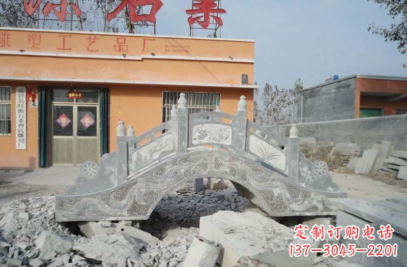 甘肃青石仿古拱桥雕塑,令领雕塑为您打造