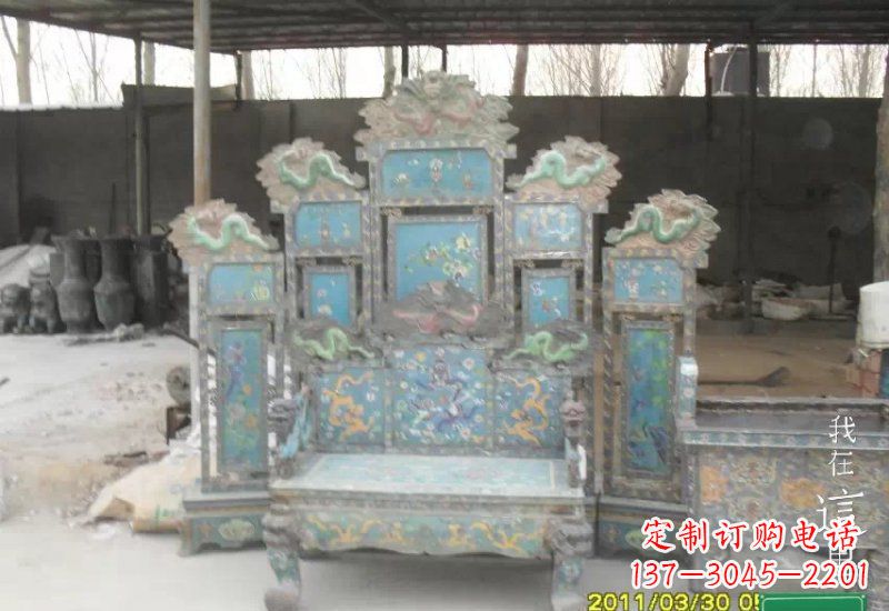 甘肃青铜仿古龙椅雕塑,精美传神
