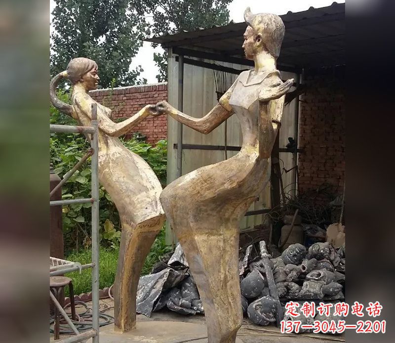 甘肃专属情侣,情深伴随铜雕精美绝伦