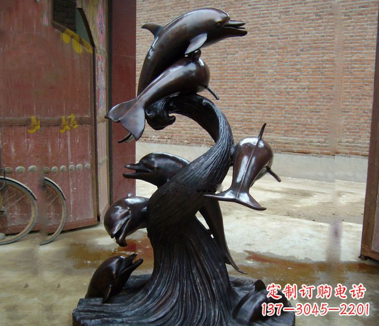 甘肃尊贵华丽的海豚雕塑