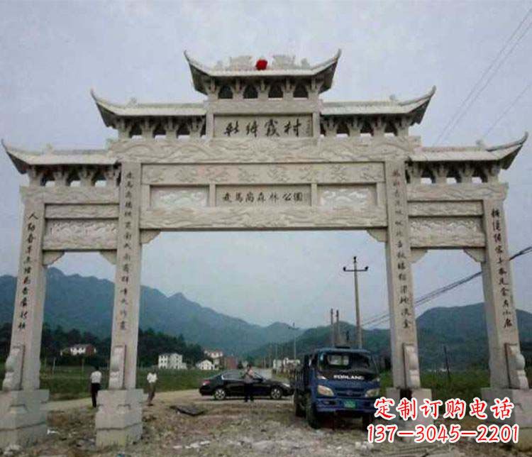 甘肃三门牌坊石雕:细节讲究处处把精雕细琢