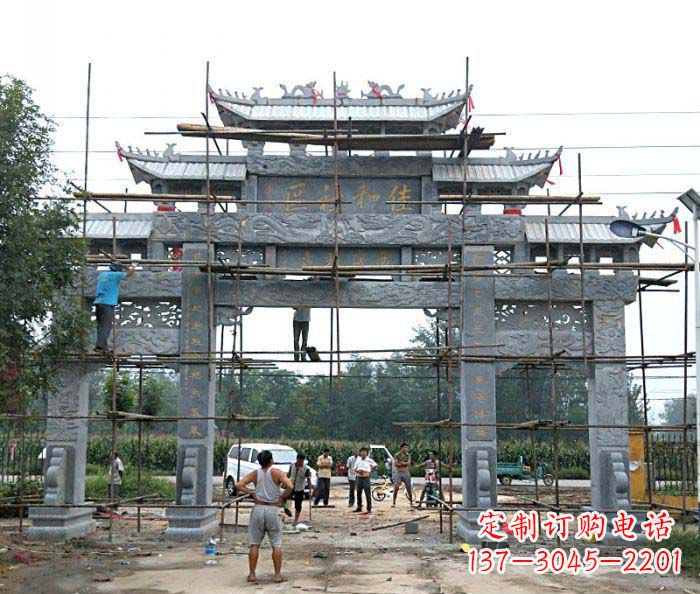 甘肃三门牌坊石雕-传统工艺制作出行业领先的雕塑