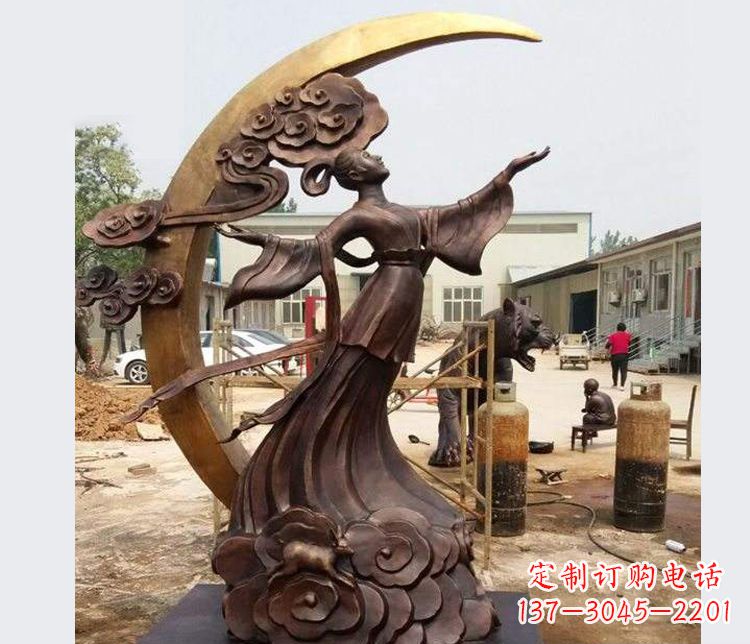 甘肃中领雕塑:精美嫦娥月亮铜雕