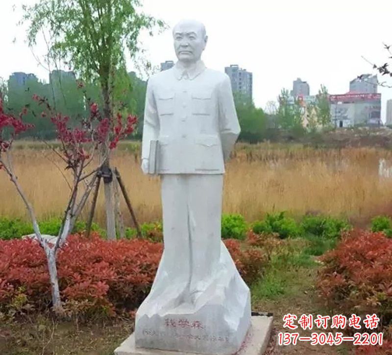 甘肃尊崇历史人物--赞美钱学森雕像